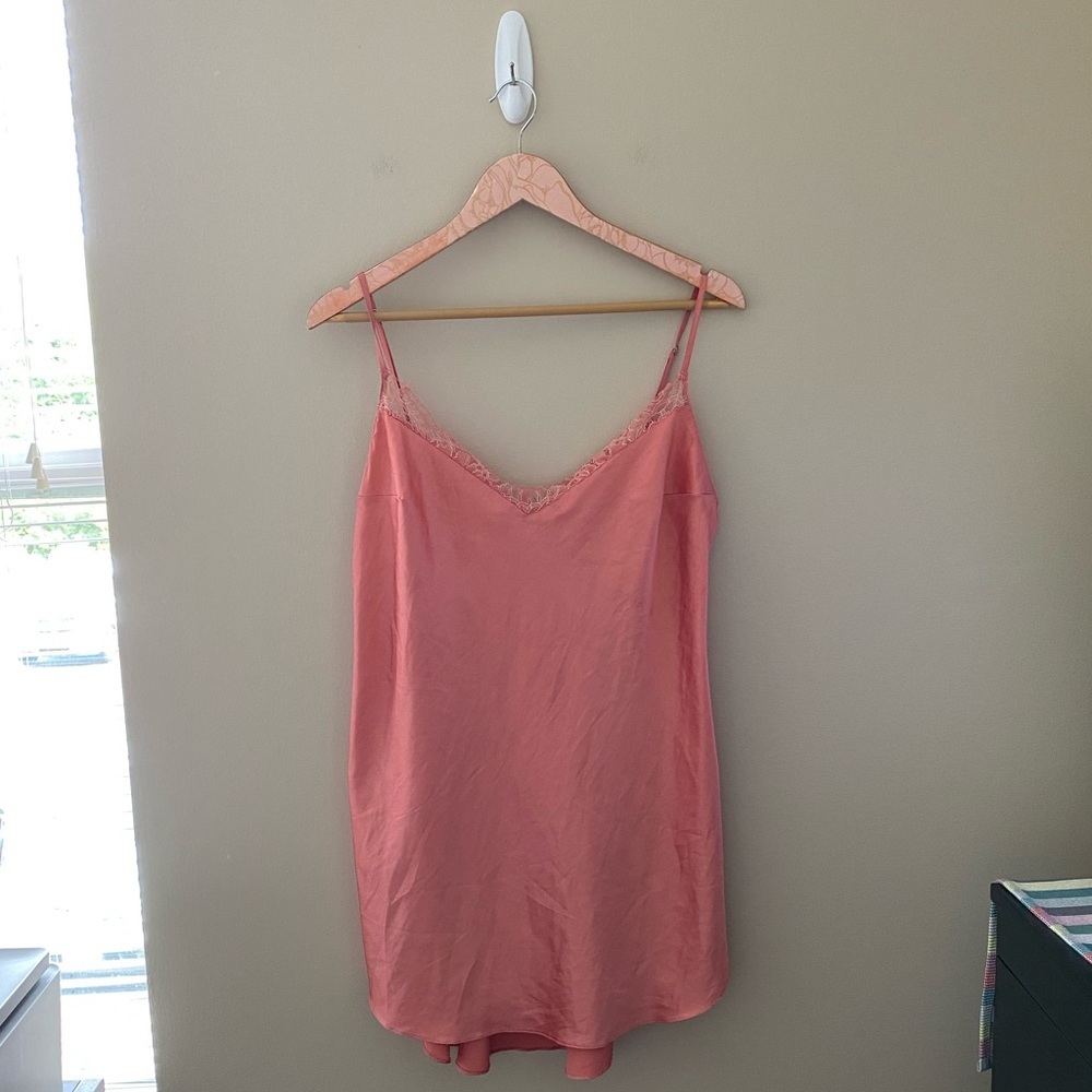 Women’s Victoria’s Secret Orange Lace Slip Camisole Lingerie Tank Top Size Large
